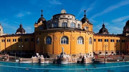 Széchenyi-Thermal-Bath-Budapest_INTRO