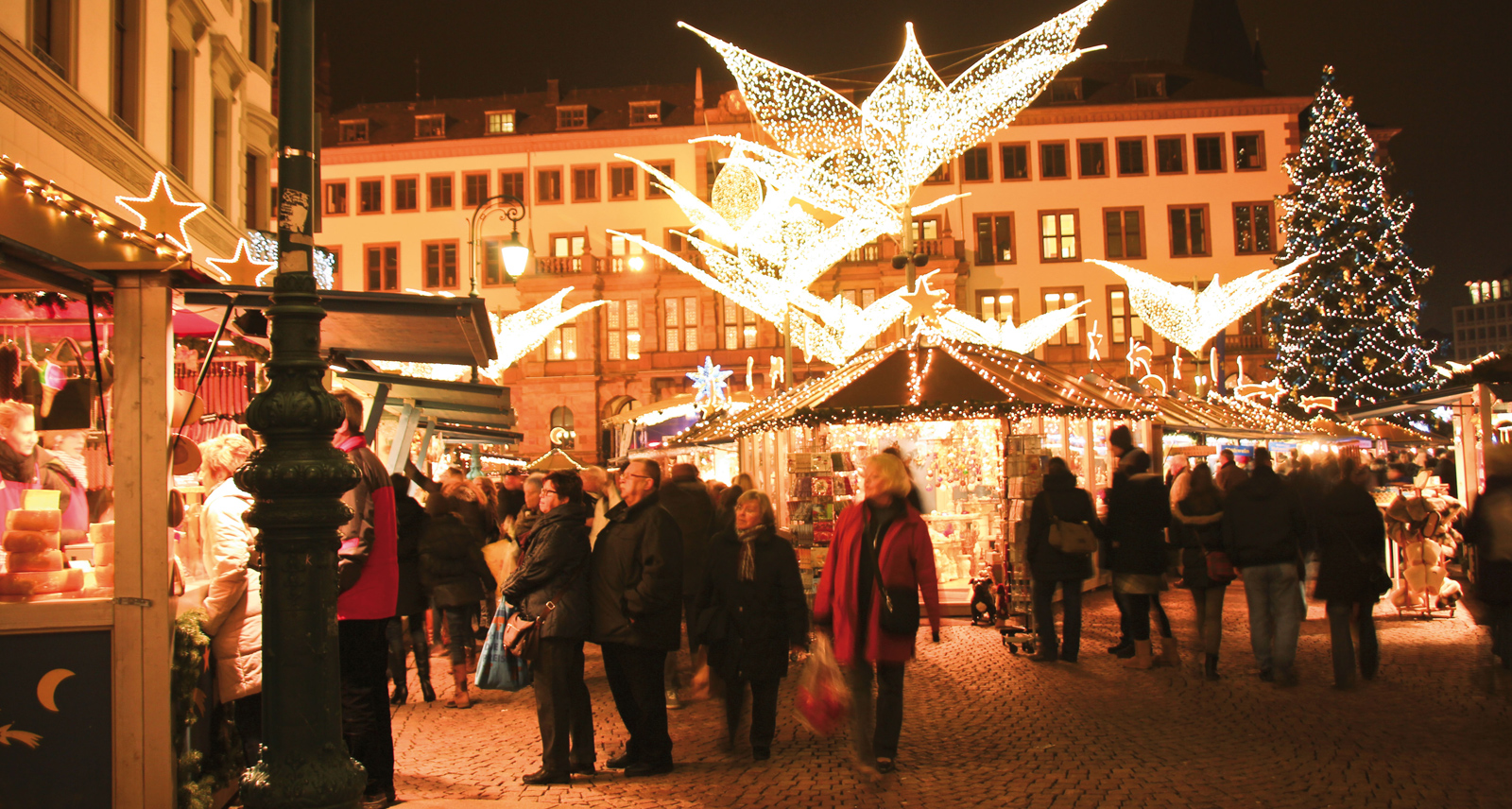 The Twinkling Star Christmas Market is one of the most popular in Germany